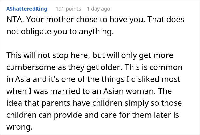 19 Y.O. Says No To Taking Care Of Mom Post Wrist Surgery, Asks If She’s A Jerk