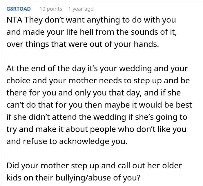 Bride Doesn’t Want Her Estranged Siblings Mentioned At The Wedding, Mom Calls Her A Bridezilla