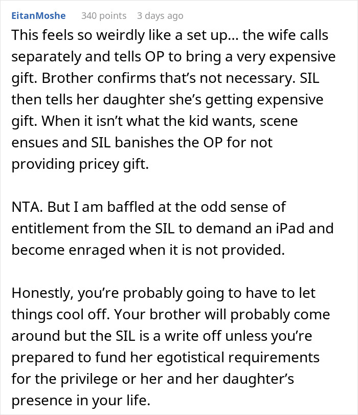 “I Simply Left”: Guy’s Wholesome Birthday Gift For Niece Makes Him An Unwelcome Guest “I Simply Left”: Guy’s Wholesome Birthday Gift For Niece Makes Him An Unwelcome Guest