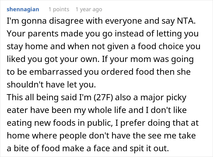 Woman Doesn’t See Anything Wrong With Ordering Burger King To A Restaurant, Gets A Reality Check Woman Doesn’t See Anything Wrong With Ordering Burger King To A Restaurant, Gets A Reality Check