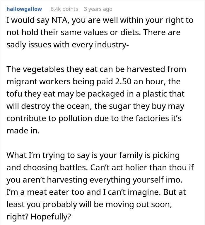 Guy Refuses To Go Vegan As Entire Family Does, Gets Hate For It Guy Refuses To Go Vegan As Entire Family Does, Gets Hate For It