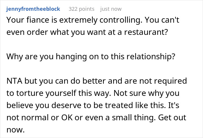 Couple Quarrels After Blind BF Touches GF's Food To Make Sure She Ordered The Same Dish He Did Couple Quarrels After Blind BF Touches GF's Food To Make Sure She Ordered The Same Dish He Did