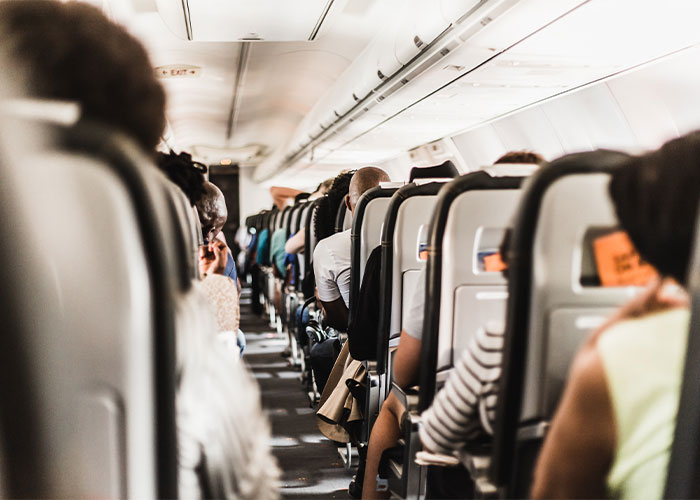 25 Divertidas conversaciones de pasajeros en avión que había que compartir