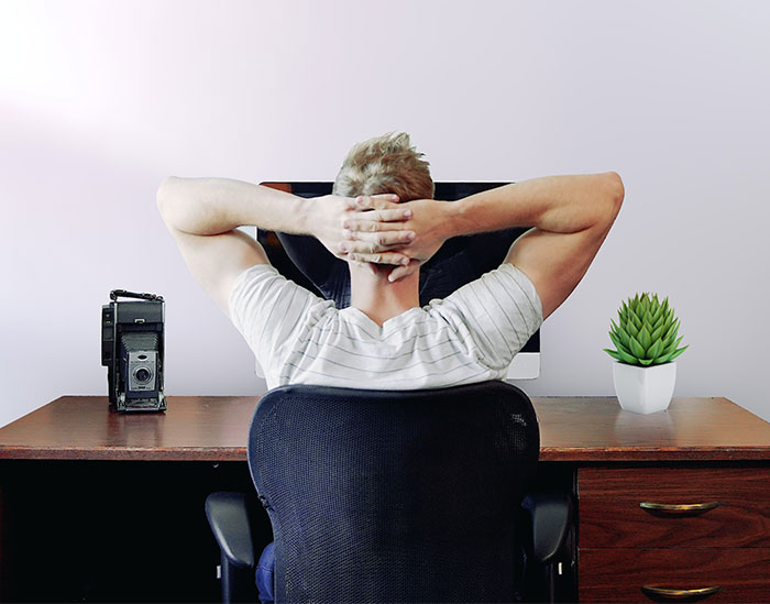 11 Y.O. Walks Home In A Hurricane After Dad Tells Him Off For Calling Sitter To Pick Him Up 11 Y.O. Walks Home In A Hurricane After Dad Tells Him Off For Calling Sitter To Pick Him Up