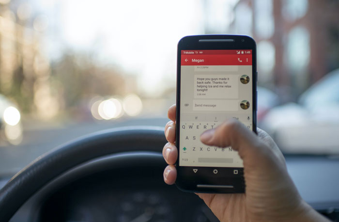 Man Teaches His Friend A Lesson By Acting Just Like Her, Helping Her Realize What She’s Doing