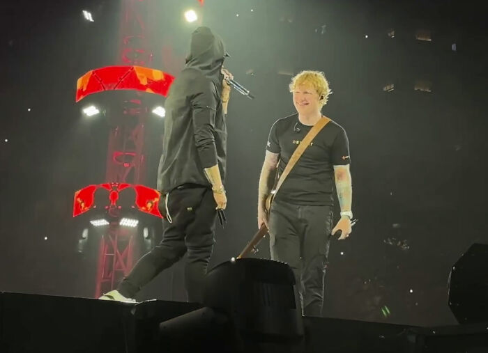Unexpected Duo Leaves Fans Stunned As Eminem Steps On Stage At Ed Sheeran Concert Unexpected Duo Leaves Fans Stunned As Eminem Steps On Stage At Ed Sheeran Concert