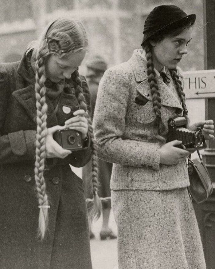 Chicas con cámaras, a finales de los años 30