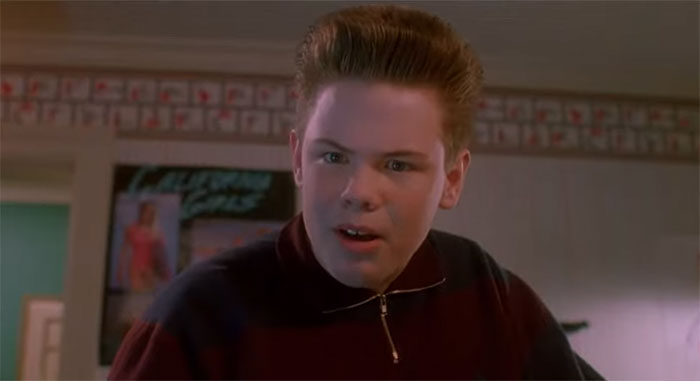 Buzz looking from Home Alone