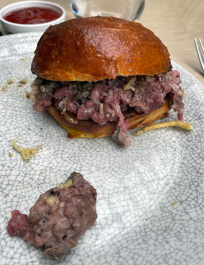 This Restaurant Didn't Understand Why I Sent My Burger Back. They Said It Was Cooked Perfectly