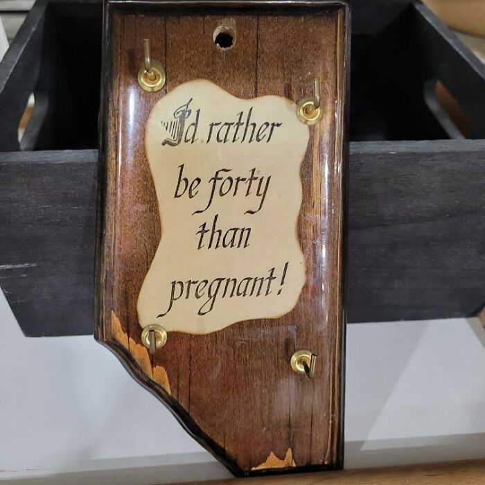 Lucky-Thrift-Store-Art-Findings