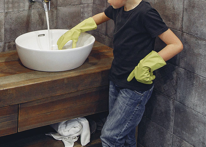 “Am I A Bad Mom?”: Dad Is Angry Wife Put Son "In Danger" After His Prank Went Wrong