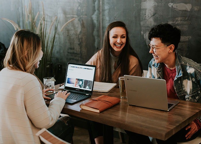 30 Unspoken Work Rules That Everyone Should Know, According To The Internet