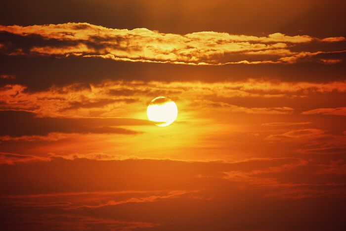 "What Was The Worst Trend That Has Ever Existed?" (30 Replies)