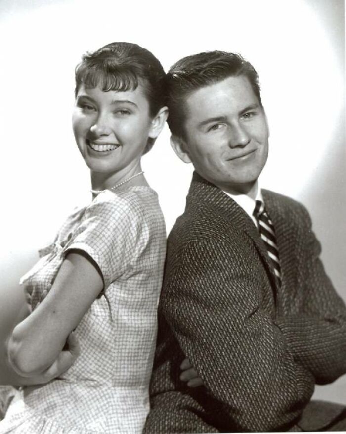 Father Knows Best - Elinor Donahue & Billy Gray...anyone Old Enough To Recall This Classic?