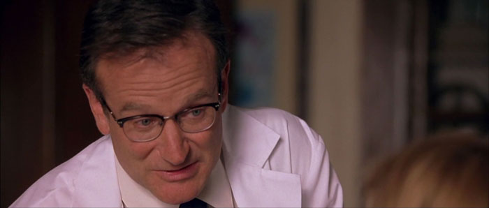 Robin williams as a doctor in what dreams may come