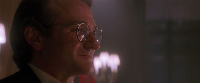 robin williams dressed up in hook