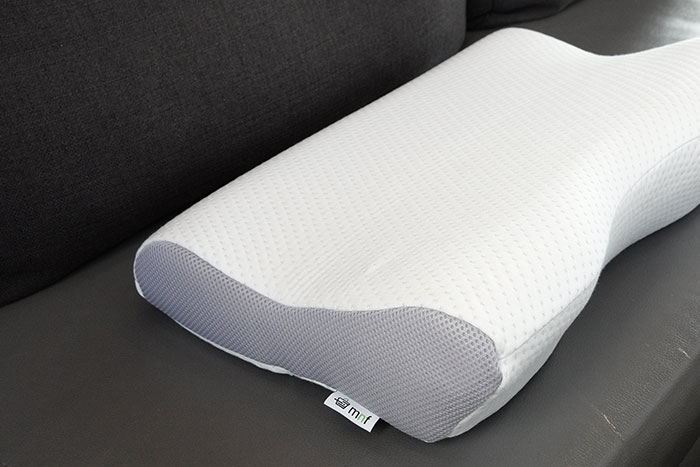 "Compression Socks": 30 Small Things That People Say Greatly Improved Their Traveling