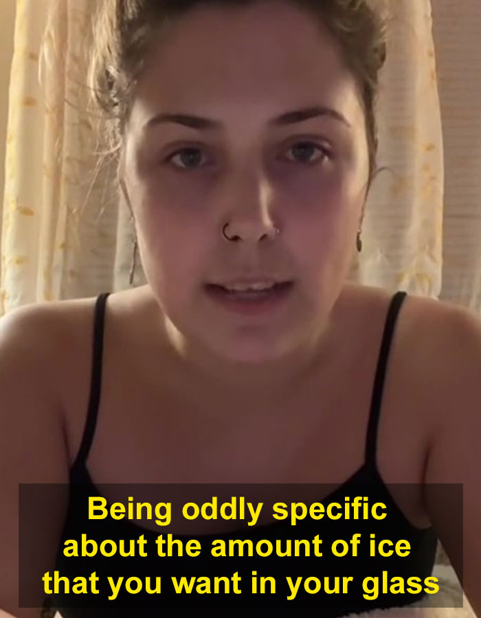 “Ordering A Water And A Coke”: Former Server Points Out Which Customer Requests Annoy Her “Ordering A Water And A Coke”: Former Server Points Out Which Customer Requests Annoy Her