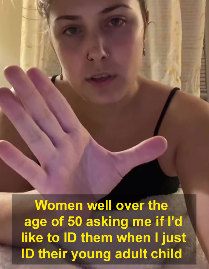 “Ordering A Water And A Coke”: Former Server Points Out Which Customer Requests Annoy Her “Ordering A Water And A Coke”: Former Server Points Out Which Customer Requests Annoy Her