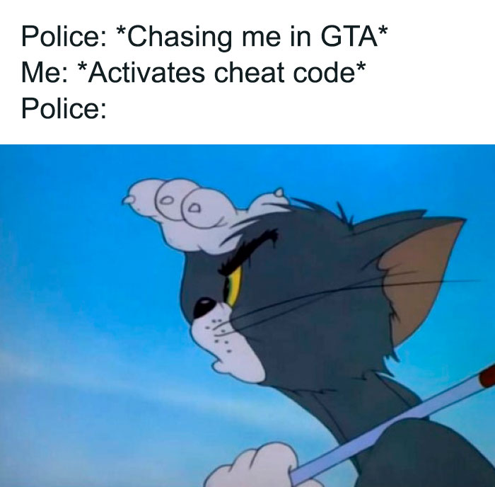 Cheating when police chases you in GTA Tom from Tom And Jerry meme