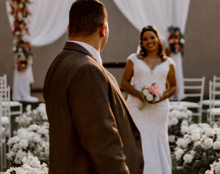 "Knock Before Entering": 29 Men Give Moms Advice On Raising A Boy