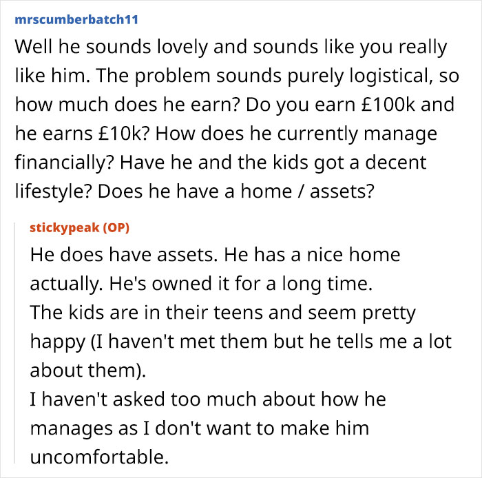 Friends Beg Woman To Break It Off With Man Earning 10 Times Less Than Her Friends Beg Woman To Break It Off With Man Earning 10 Times Less Than Her