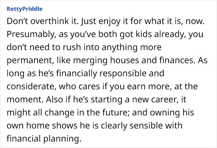 Friends Beg Woman To Break It Off With Man Earning 10 Times Less Than Her Friends Beg Woman To Break It Off With Man Earning 10 Times Less Than Her