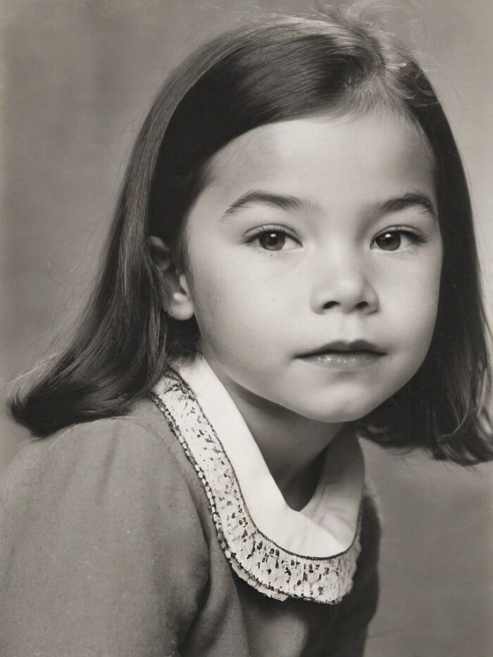 I Created School Photos Of Various Artists With Ai