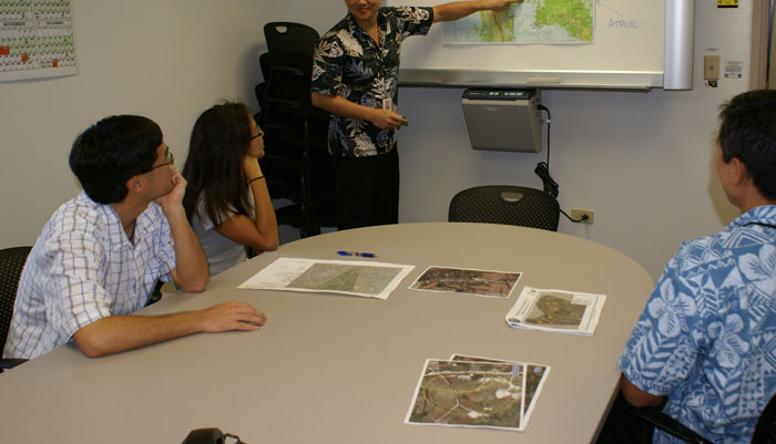 Company Will Lay Off This Person, Asks Them To “Remain Professional” And Train The Replacements Company Will Lay Off This Person, Asks Them To “Remain Professional” And Train The Replacements