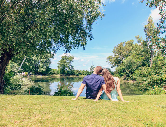 Dad Blows Up Family To Have An Affair, Wants His Reluctant Daughters To Meet His Mistress Dad Blows Up Family To Have An Affair, Wants His Reluctant Daughters To Meet His Mistress