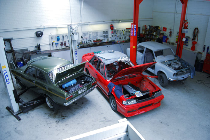 Woman Happens To Be In The Right Place At The Right Times When She Sees Her “Unfixable” Car In Town Woman Happens To Be In The Right Place At The Right Times When She Sees Her “Unfixable” Car In Town