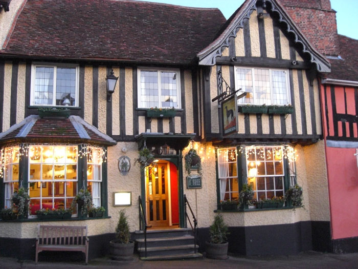 Netizens Fed Up With Messy Children In Public Places Join Forces And Absolutely Roast Their Parents