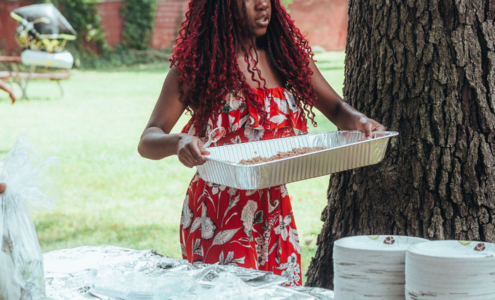 Family Drama Ensues After Wife Keeps Trying To Make MIL Like Her, Husband Tells Her She Never Will Family Drama Ensues After Wife Keeps Trying To Make MIL Like Her, Husband Tells Her She Never Will