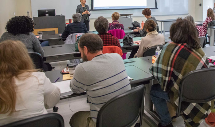 Company Will Lay Off This Person, Asks Them To “Remain Professional” And Train The Replacements Company Will Lay Off This Person, Asks Them To “Remain Professional” And Train The Replacements