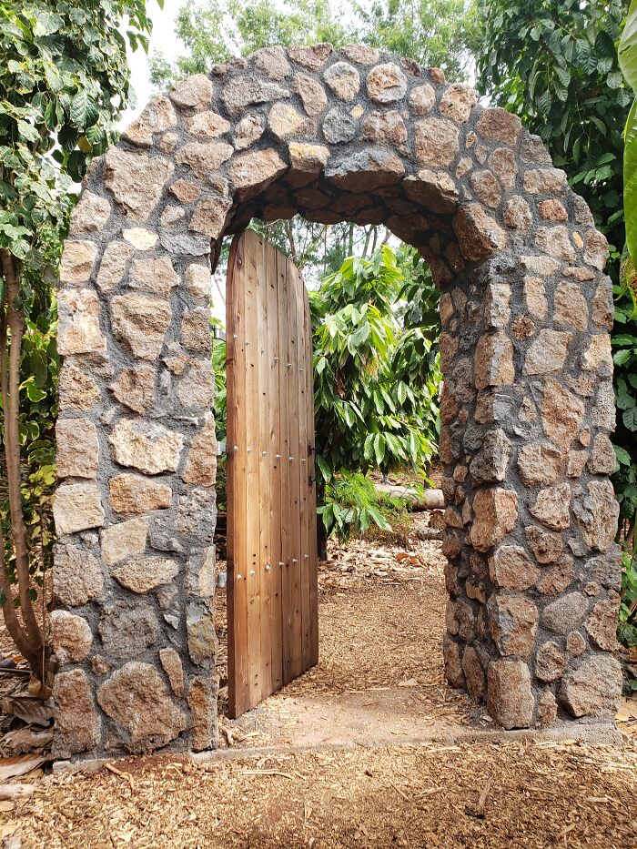 Lahaina, Maui, A Month Before It Burned Down :( (This Is The Cacoa Farm, Which They Claimed To Be Okay!)