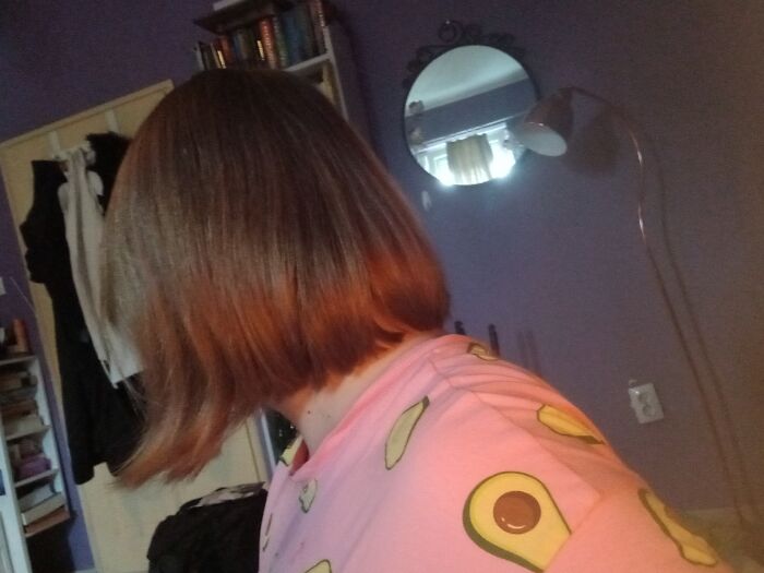 I Cut My Own Hair Into This Neat A-Line Bob And I'm Not Even A Hairdresser I Love It So Much I Feel So Attractive And Pretty. Also This Is My Natural Venetian Blonde Color I Hope You Like It. I Got The Inspiration From Legends Like Yuri Plisetsky Or Oscar Wilde