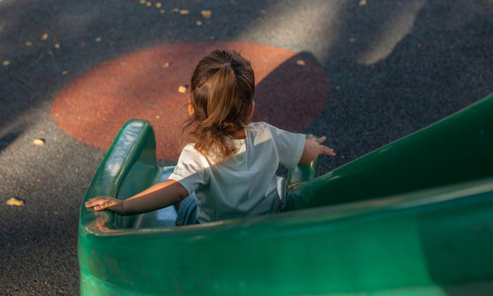 “Entitled Parent Wants To Clear A Kids’ Park To Do A Photoshoot” “Entitled Parent Wants To Clear A Kids’ Park To Do A Photoshoot”