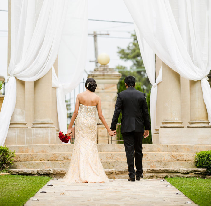 Bride Outsmarts Cousin Who Wanted To Propose At Her Wedding Bride Outsmarts Cousin Who Wanted To Propose At Her Wedding