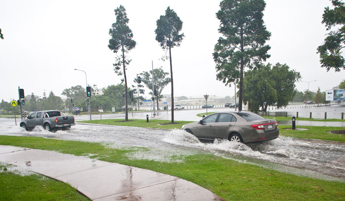 Karen Demands To Have The Crack In Her Parking Spot Filled Now, The Workers Maliciously Comply Karen Demands To Have The Crack In Her Parking Spot Filled Now, The Workers Maliciously Comply