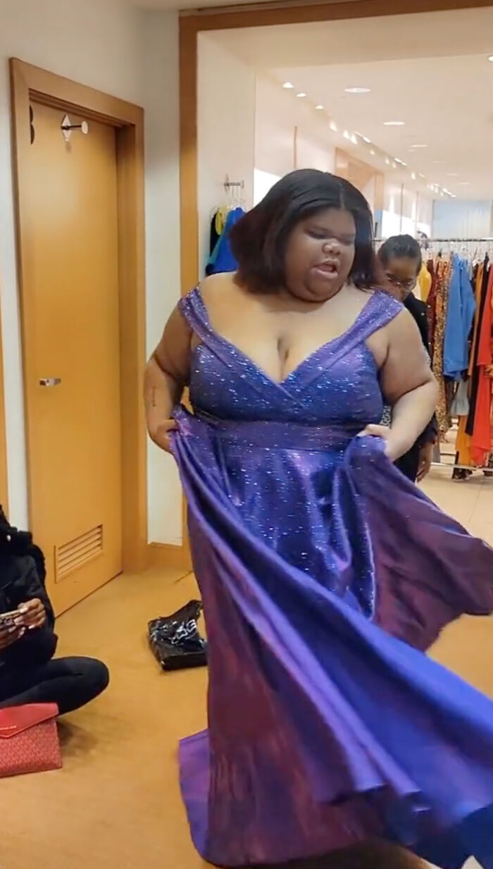 Plus-Size Boutique Owner Gifts Teen A Perfect Prom Dress After She Drove 6 Hours To Get It