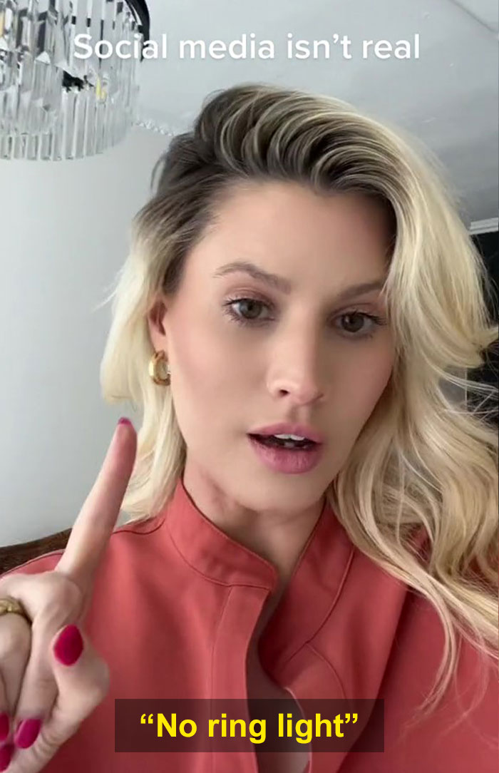 Woman Goes Viral By Removing One Filter At A Time to Demonstrate How Fake Social Media Is Woman Goes Viral By Removing One Filter At A Time to Demonstrate How Fake Social Media Is