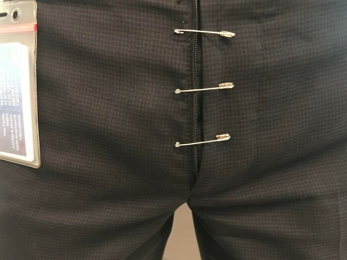 My Zipper Broke At Work, Right Before A Few Important Meetings