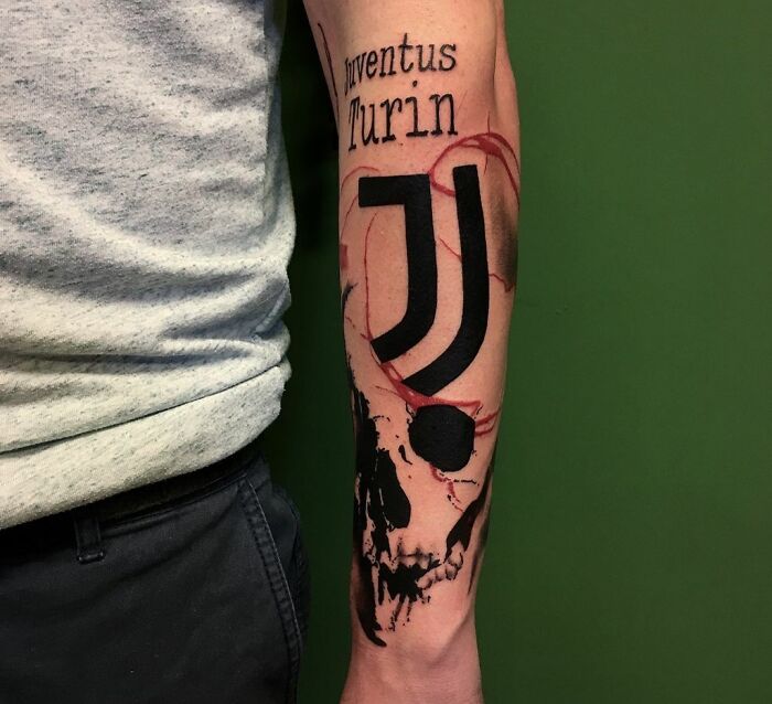 Trash Polka Juventus arm tattoo