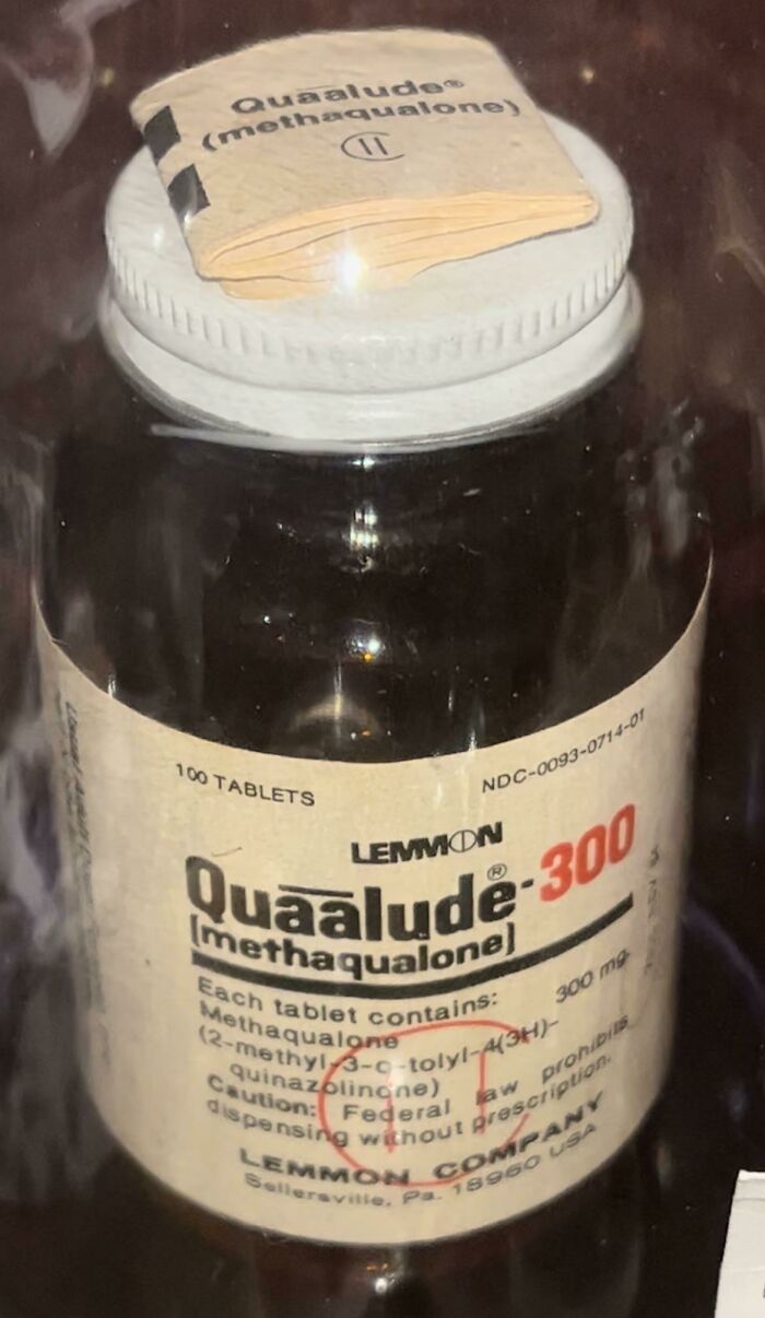 Quaalude Lemmon 300 Methaqualone Bottle