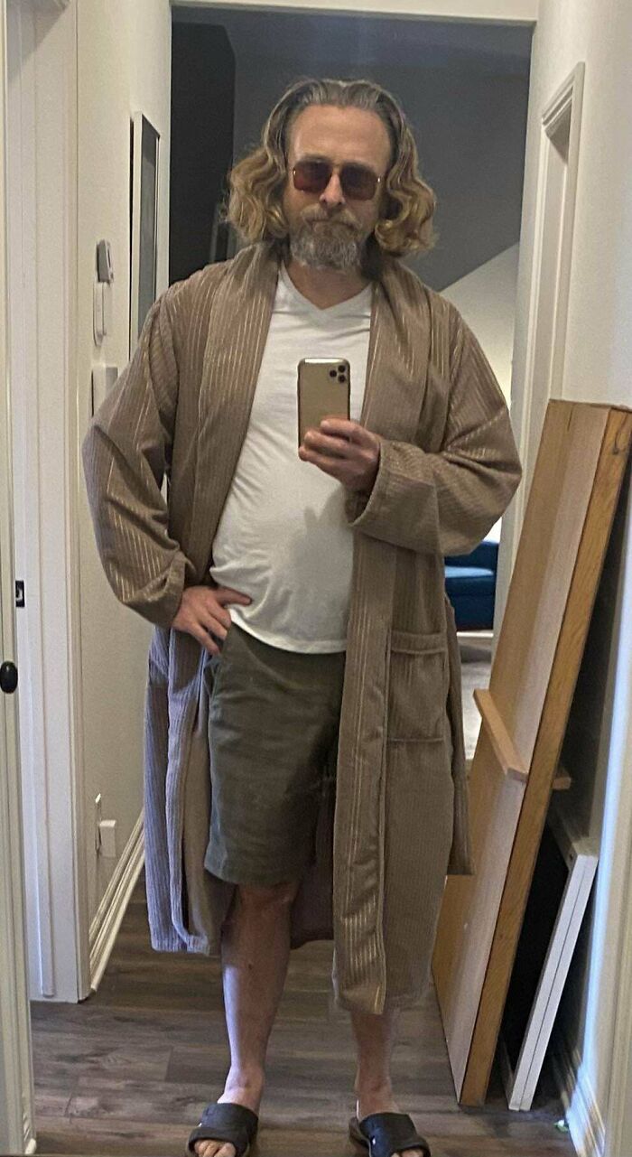 For My Cake Day I Went To See “The Big Lebowski” In Costume. How’d I Do?