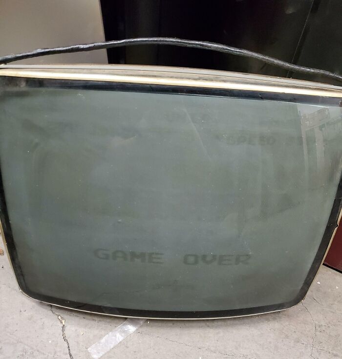 A Broken Tube TV In My Work Has "Game Over" Burnt Into The Screen