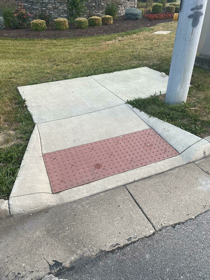 After You Cross The Road In Some American Cities, You Get This... No Sidewalk On The Other Side. Why