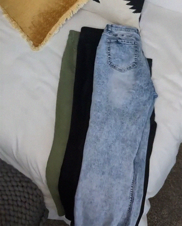 “Subtle Sexism”: Guy Compares His And His Fiancée’s Pants To Prove A Point “Subtle Sexism”: Guy Compares His And His Fiancée’s Pants To Prove A Point