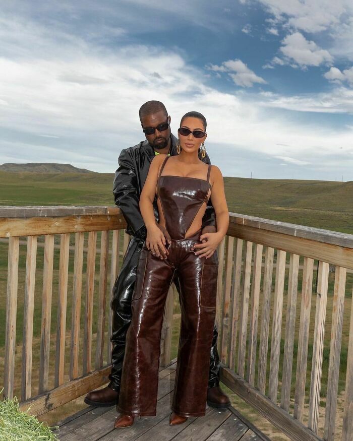 Kanye West's Wife Bianca Censori Rocks Leather Outfit for Dinner in Italy -  Parade