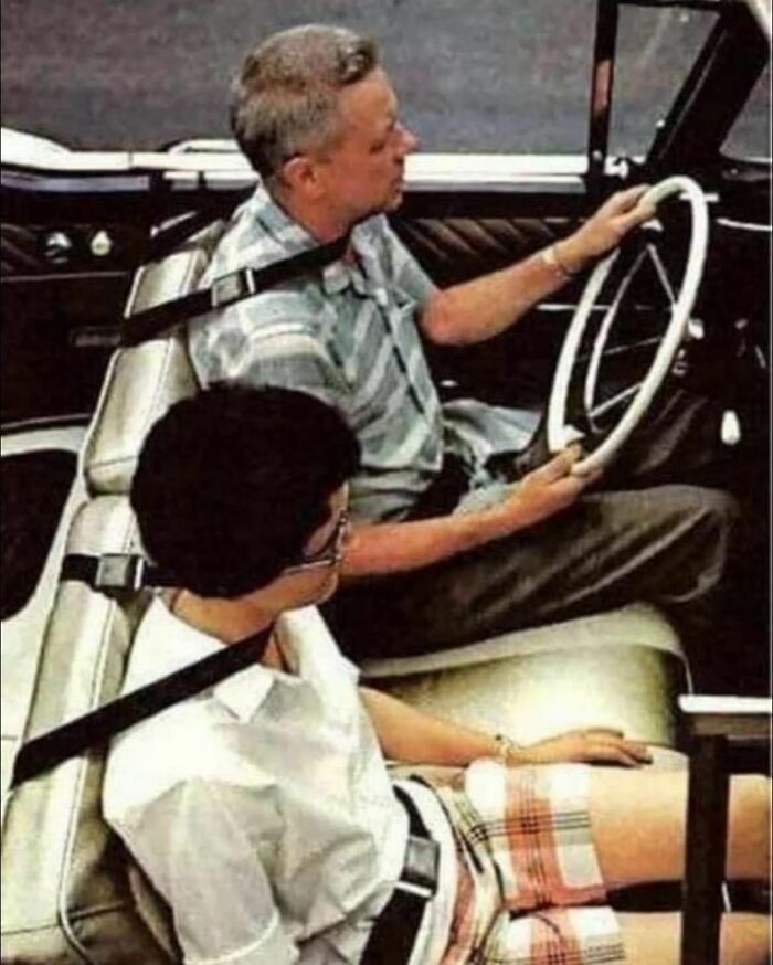 Diseño conceptual de cinturones de seguridad para coches en los 60